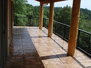 Dekstone&reg; Pavers 16