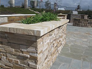 Sonorastone&reg; Flat Wall Cap 4